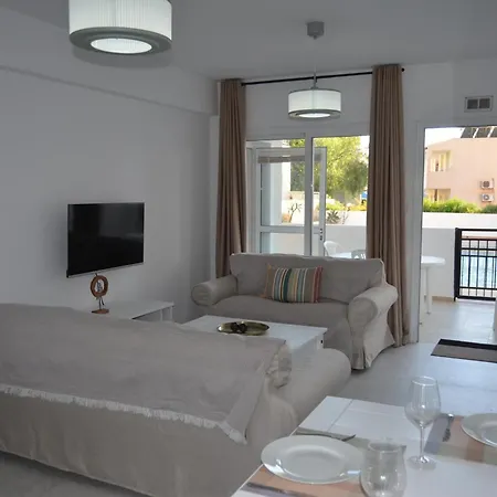 Nea Grove * Paphos