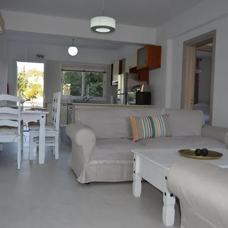 Nea Grove Paphos