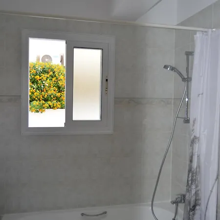 Appartamento Nea Grove