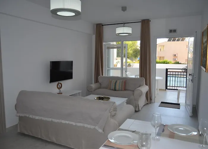 Nea Grove * Paphos